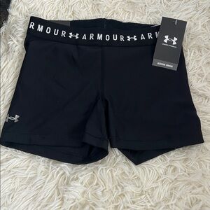 NWT Under Armour Black Spandex